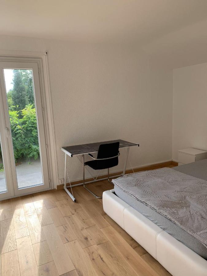 Le Grand-saconnex Guesthouse, 5 Min Walk To Airport Apartahotel Ginebra