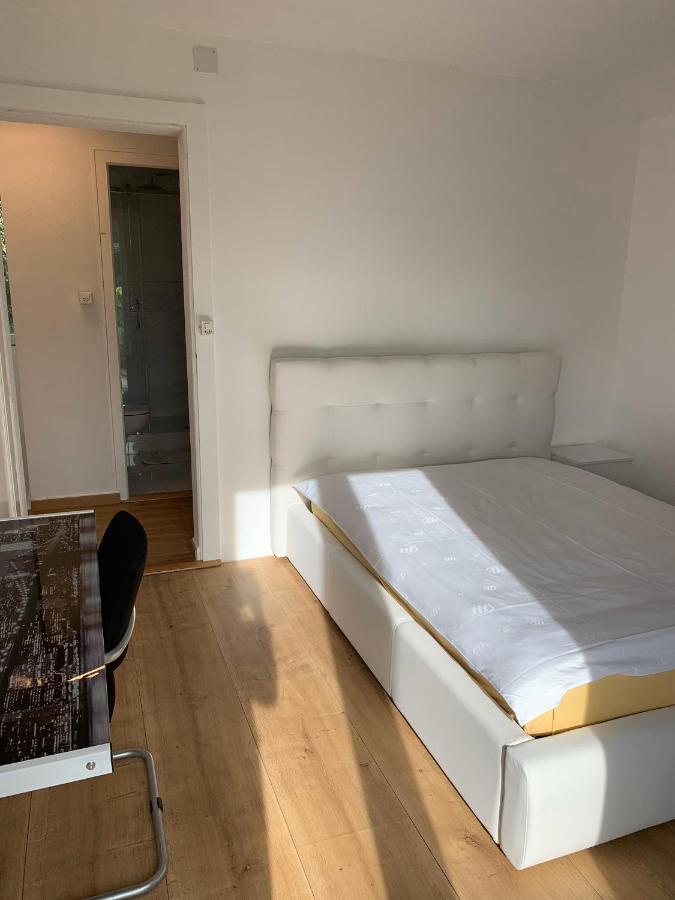 Apartahotel Le Grand-saconnex Guesthouse, 5 Min Walk To Airport Ginebra