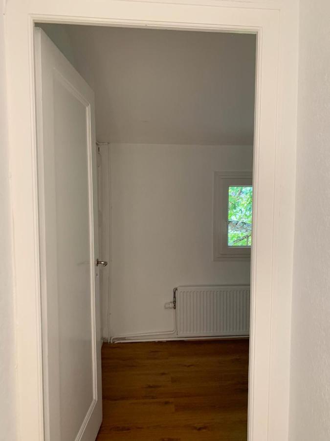 Le Grand-saconnex Guesthouse, 5 Min Walk To Airport * Ginebra