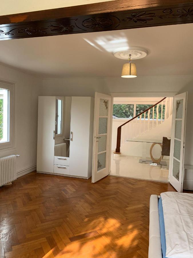 Le Grand-saconnex Guesthouse, 5 Min Walk To Airport * Genebra
